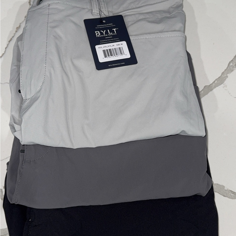BYLT Men's Gray and Black Pants Set